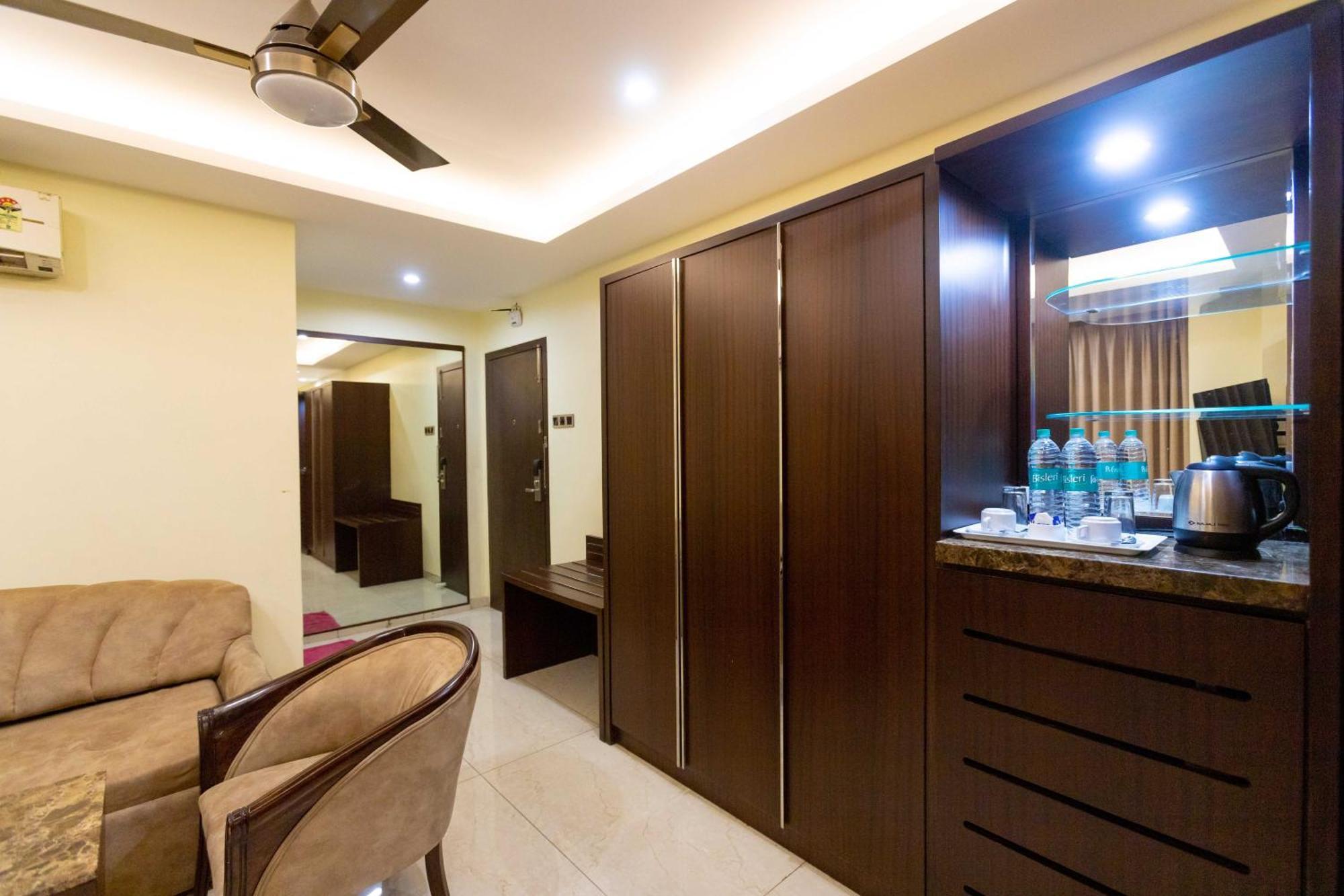 Hotel Godwin - Colaba Mumbai Luaran gambar